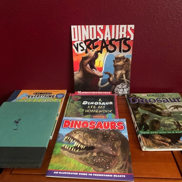 Dinosaur Book Collection: 6 Books , 2 NEW, 3 Hardcover , Gorgeous Illustrations - Picture 15 of 15
